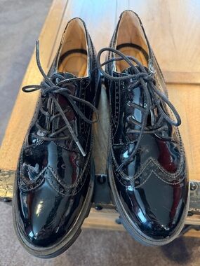 Kelly & Katie Black Patent Leather Wingtip Derby Oxfords